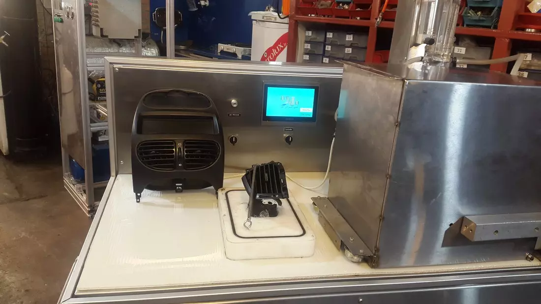 دستگاه تست نشتی دریچه کولر خودرو